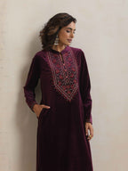trueBrowns Purple Velvet Floral Embroidered Kurta Pant Dupatta Set - Distacart