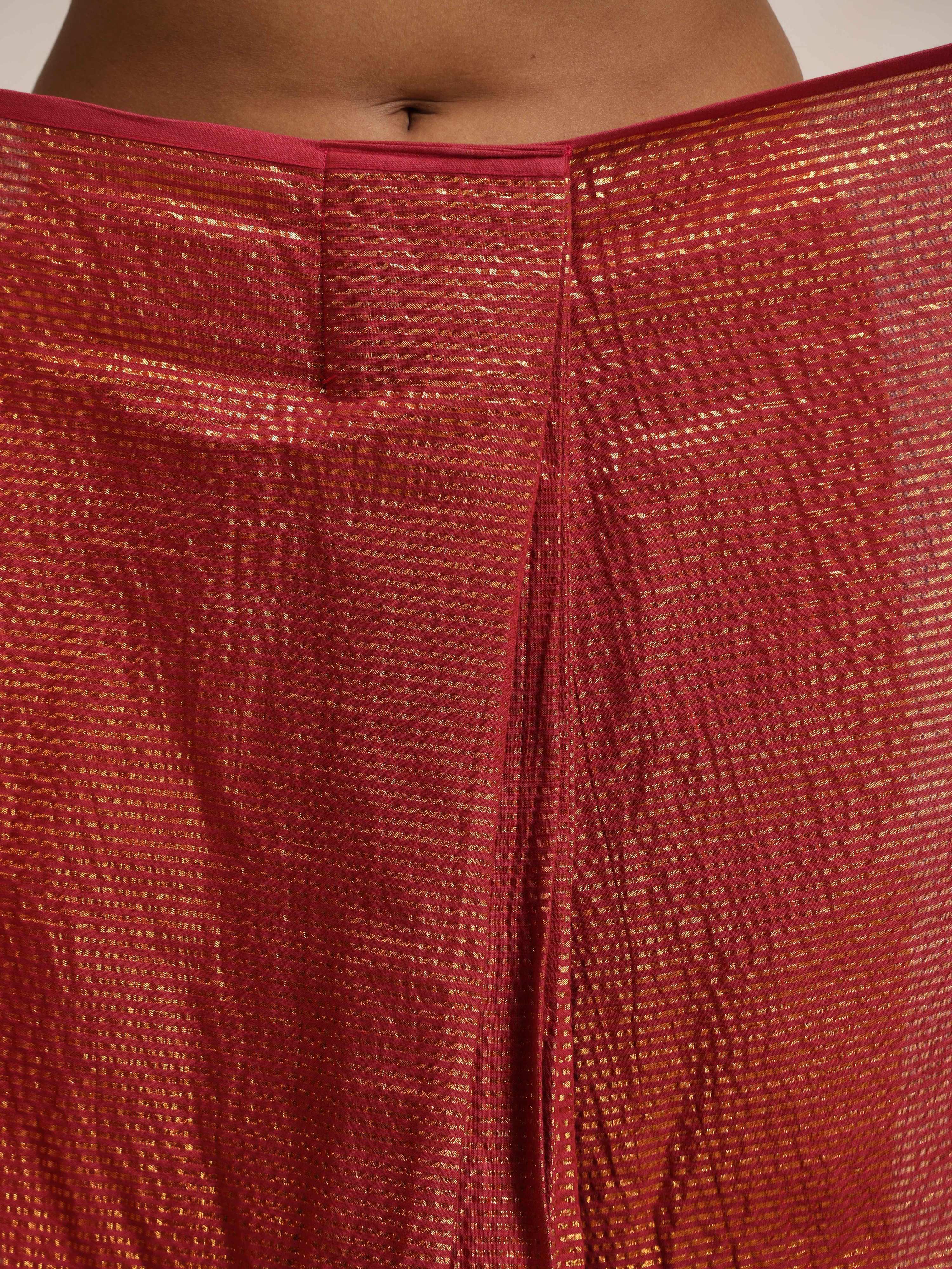 trueBrowns Maroon Gold Metallic Ready To Wear Plus Size Saree