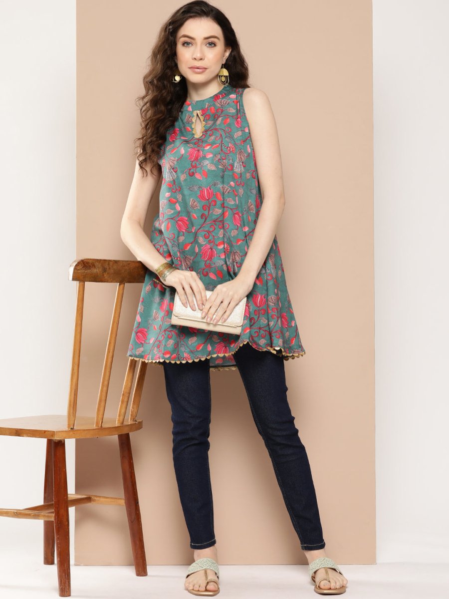 Ahalyaa Floral Printed Tunic