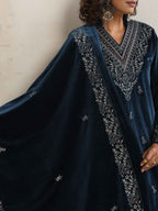trueBrowns Blue Velvet Embroidered Kurta Pant Dupatta Set - Distacart