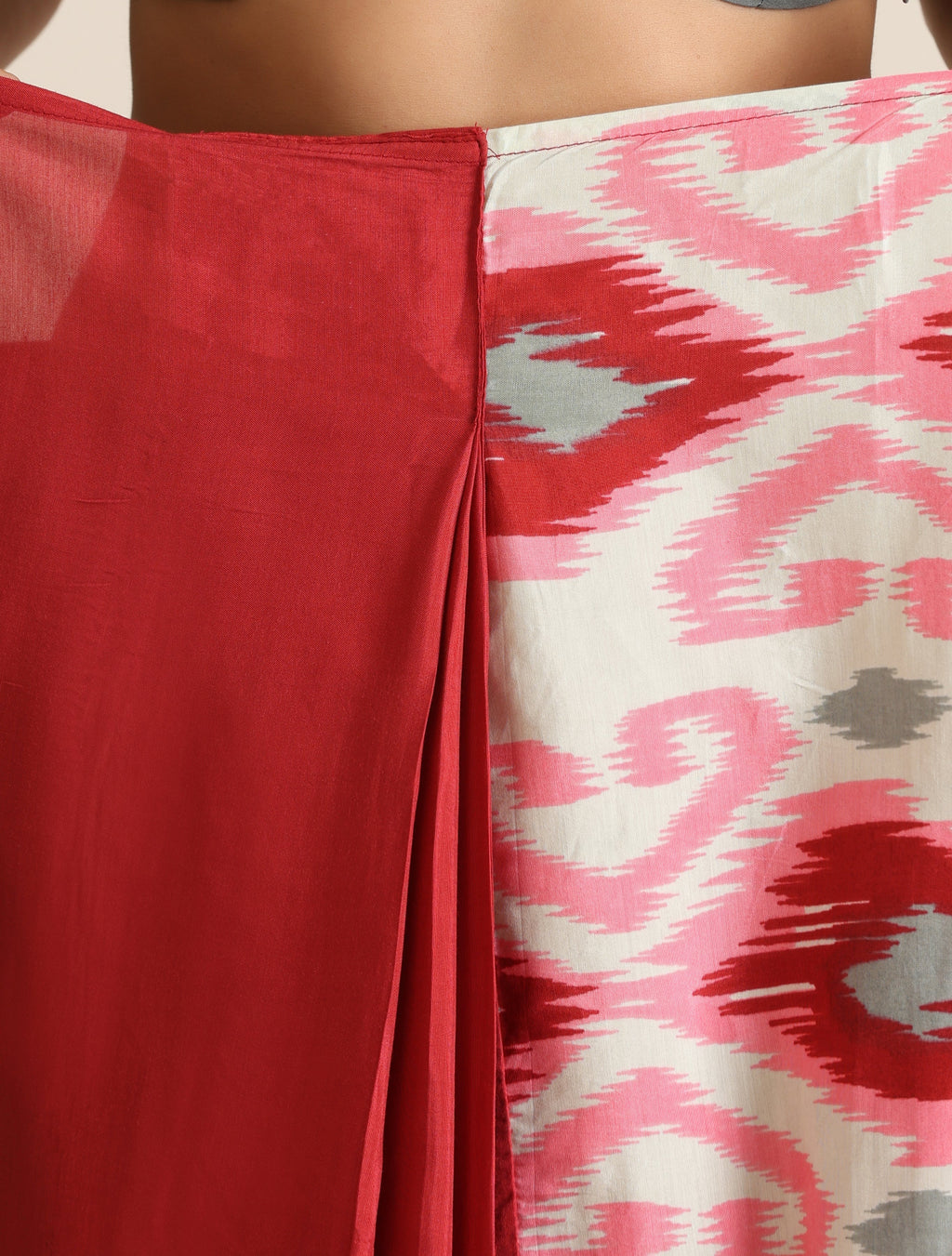trueBrowns Maroon Grey Muslin Ikat Saree