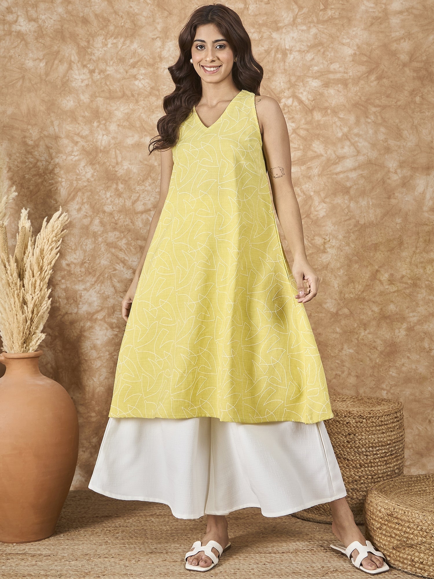 InWeave Light Yellow V Neck Aline Kurta Set