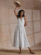 trueBrowns Green Buta On White Block Print Cotton Sleeveless Wrap Dress - Distacart