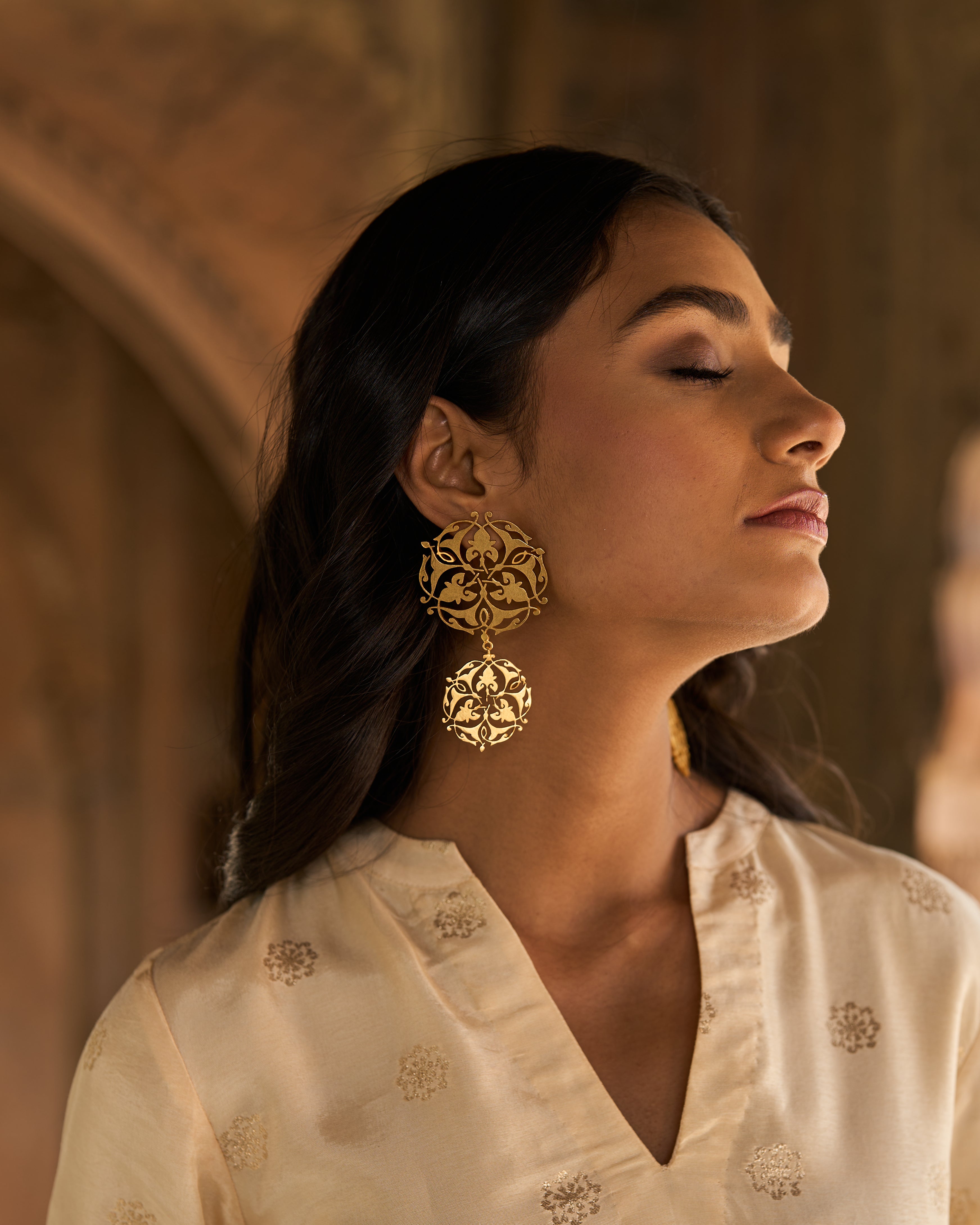 trueBrowns Gold-Polished Circle Drop Earrings - Distacart