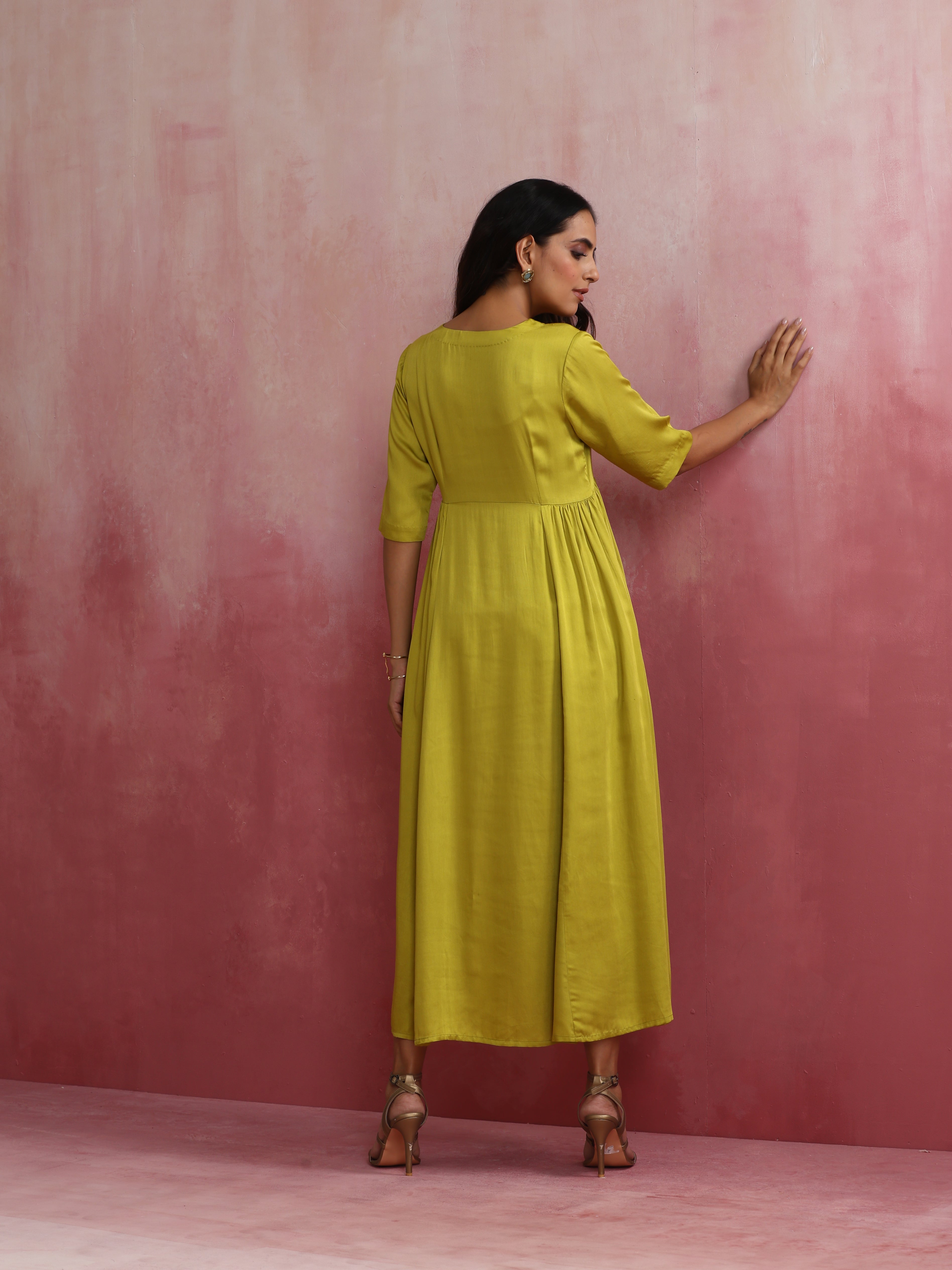 trueBrowns Modal Lime Green Dress - Distacart
