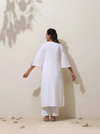 trueBrowns White Cotton Linen Kurta Pant Set - Distacart