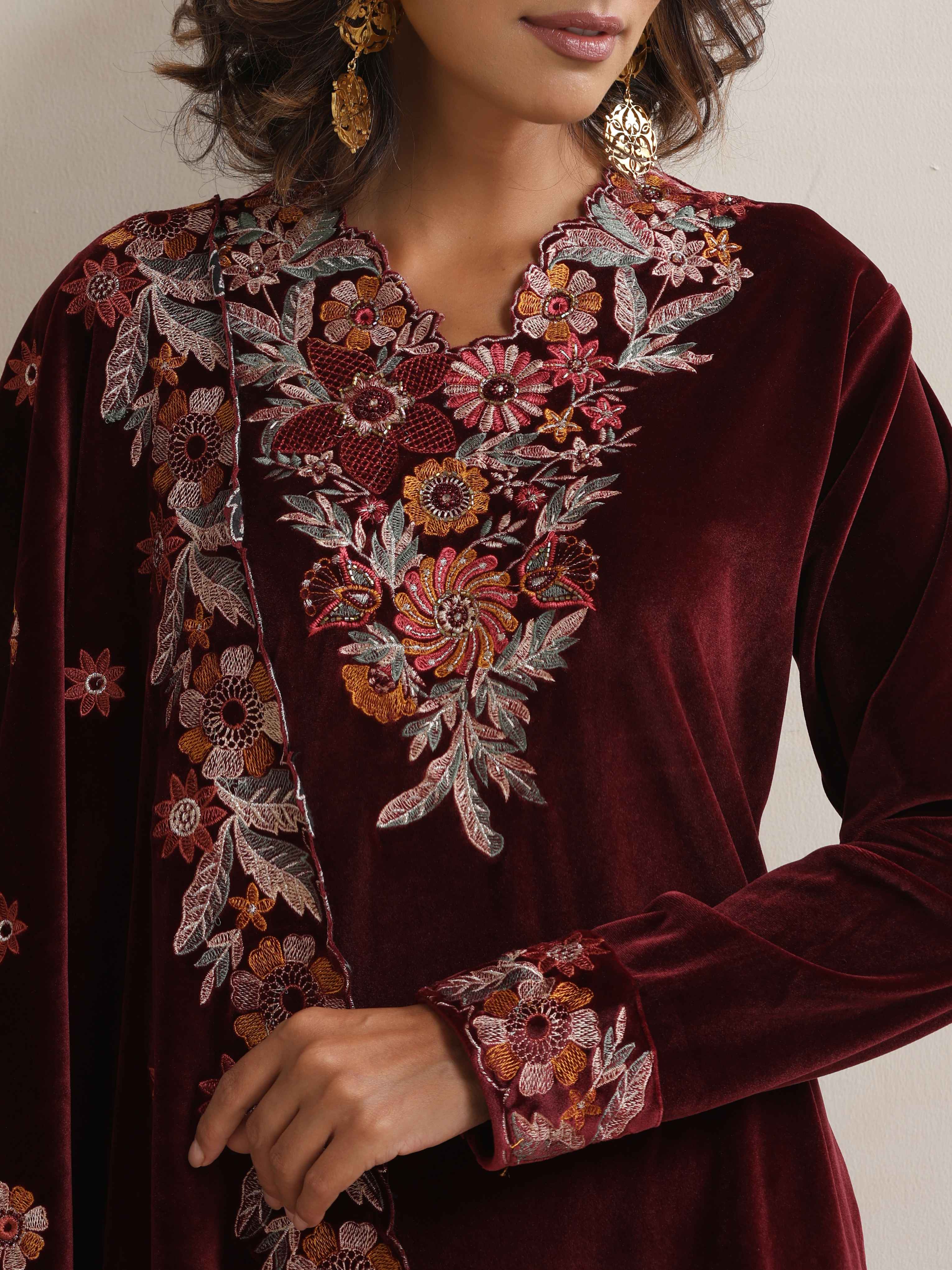 trueBrowns Maroon Velvet Floral Embroidered Kurta Pant Dupatta Set - Distacart