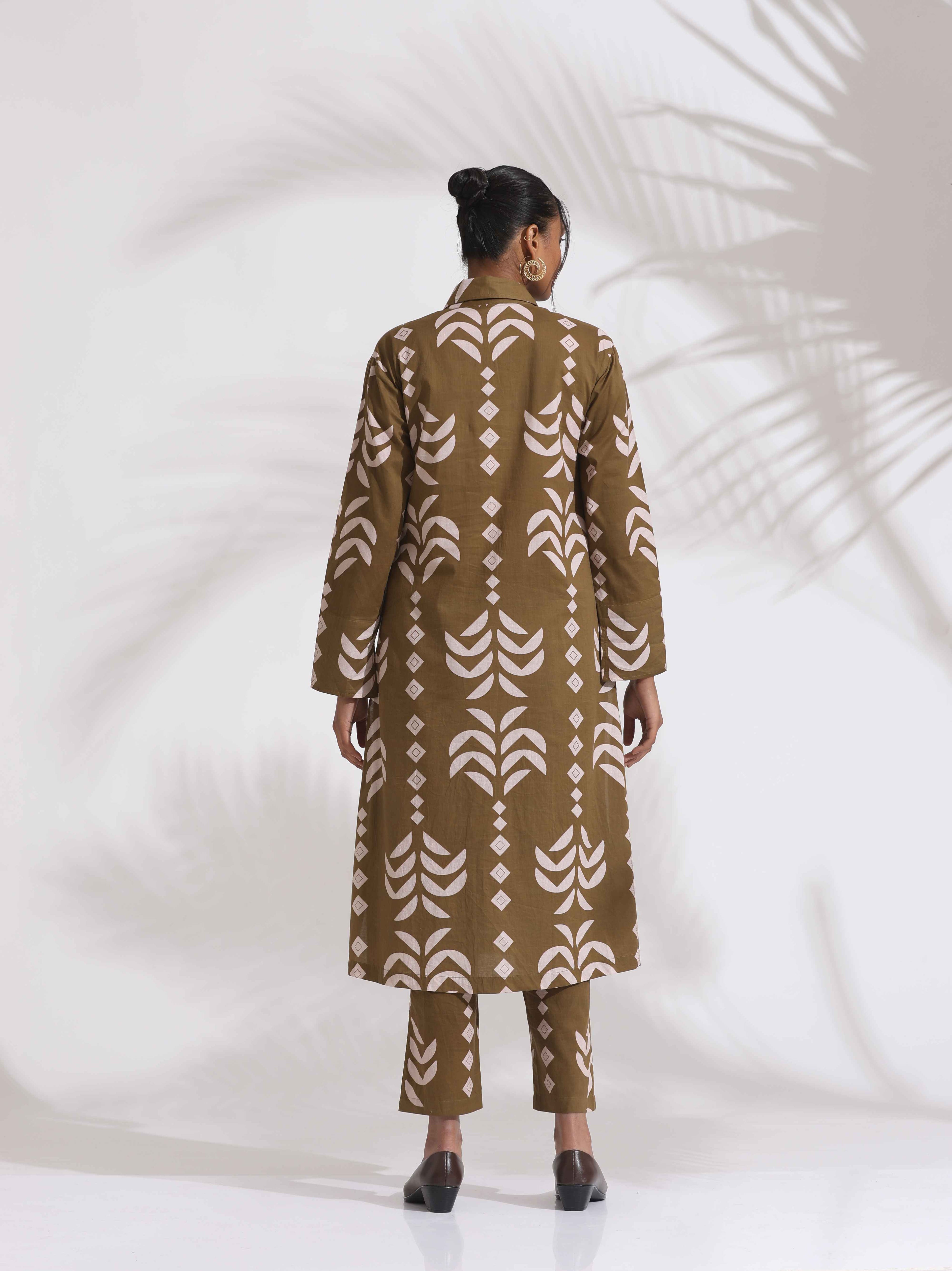 trueBrowns Olive Green Cotton Stripe Print Shirt Kurta Set - Distacart