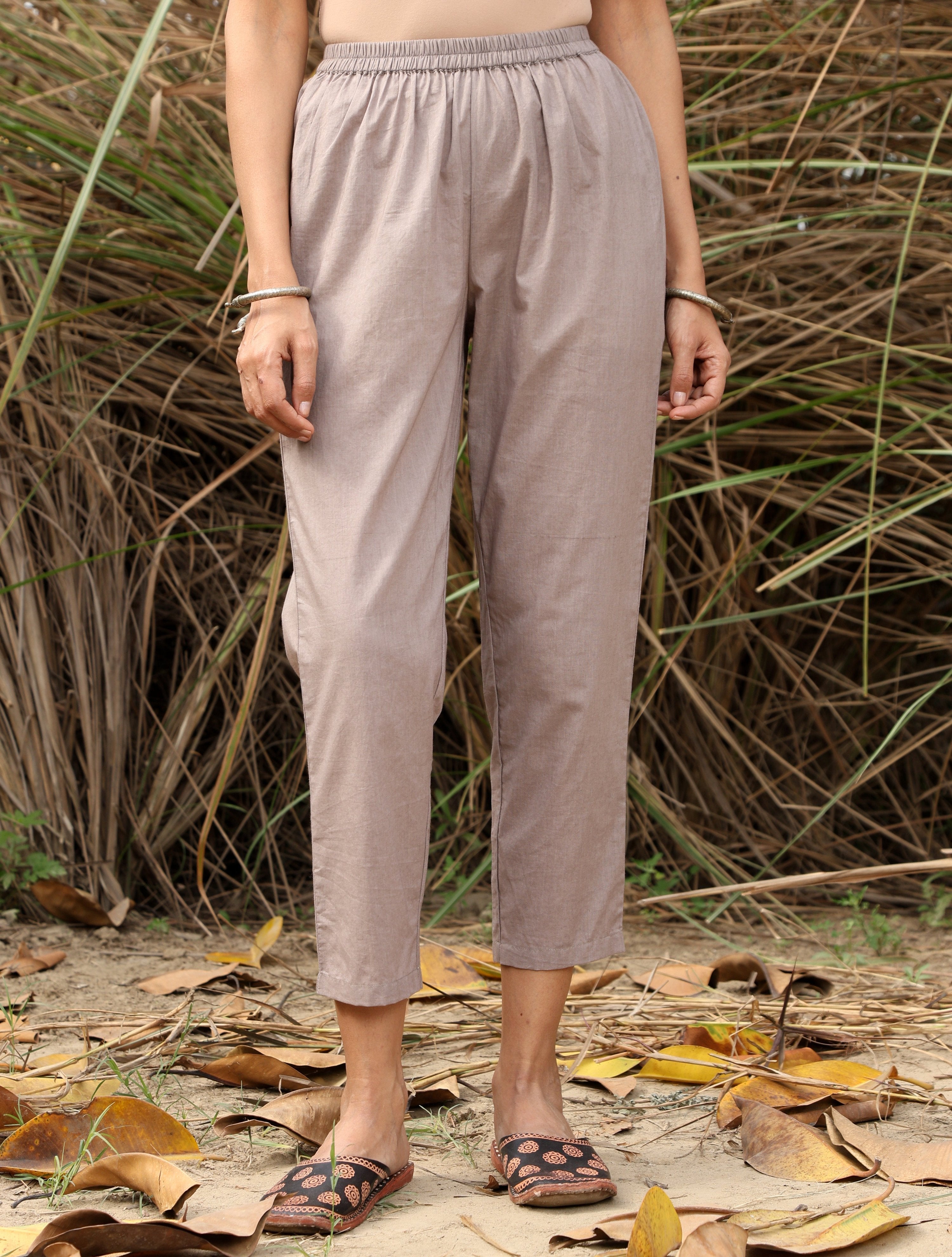 trueBrowns Grey Cotton Embroidered S/L Kurta Set - Distacart