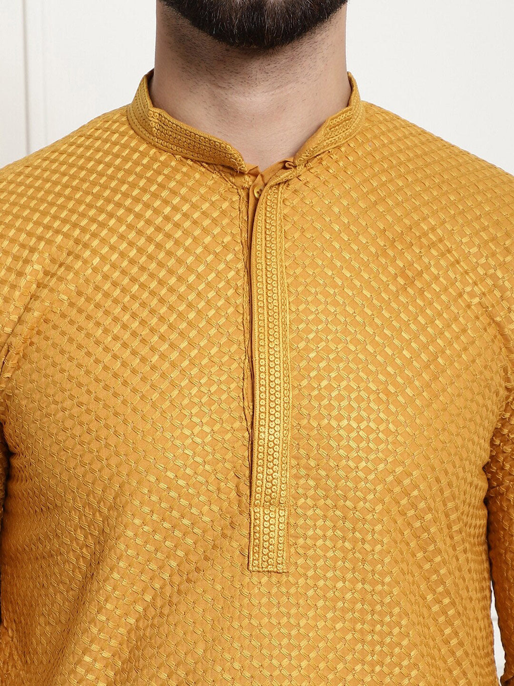 Sojanya Geometric Embroidered Thread Work Pure Cotton Straight Kurta