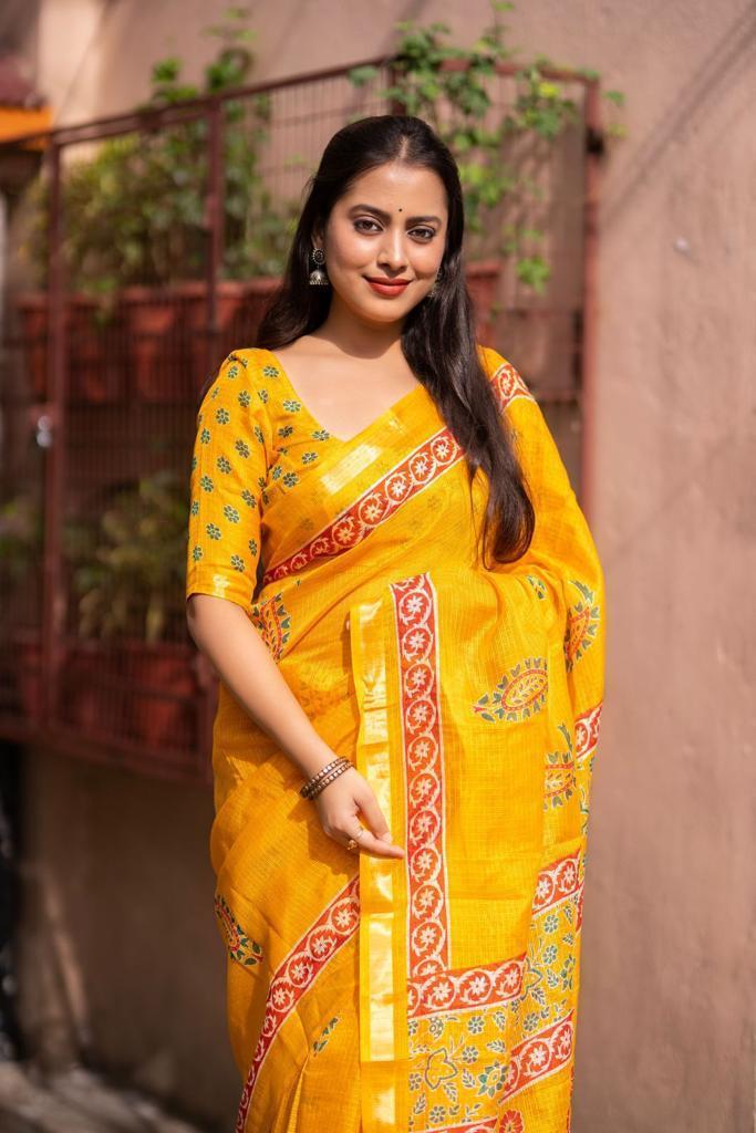 Mustard Silk Blend Geometric Saree with Unstitched Blouse - A2M