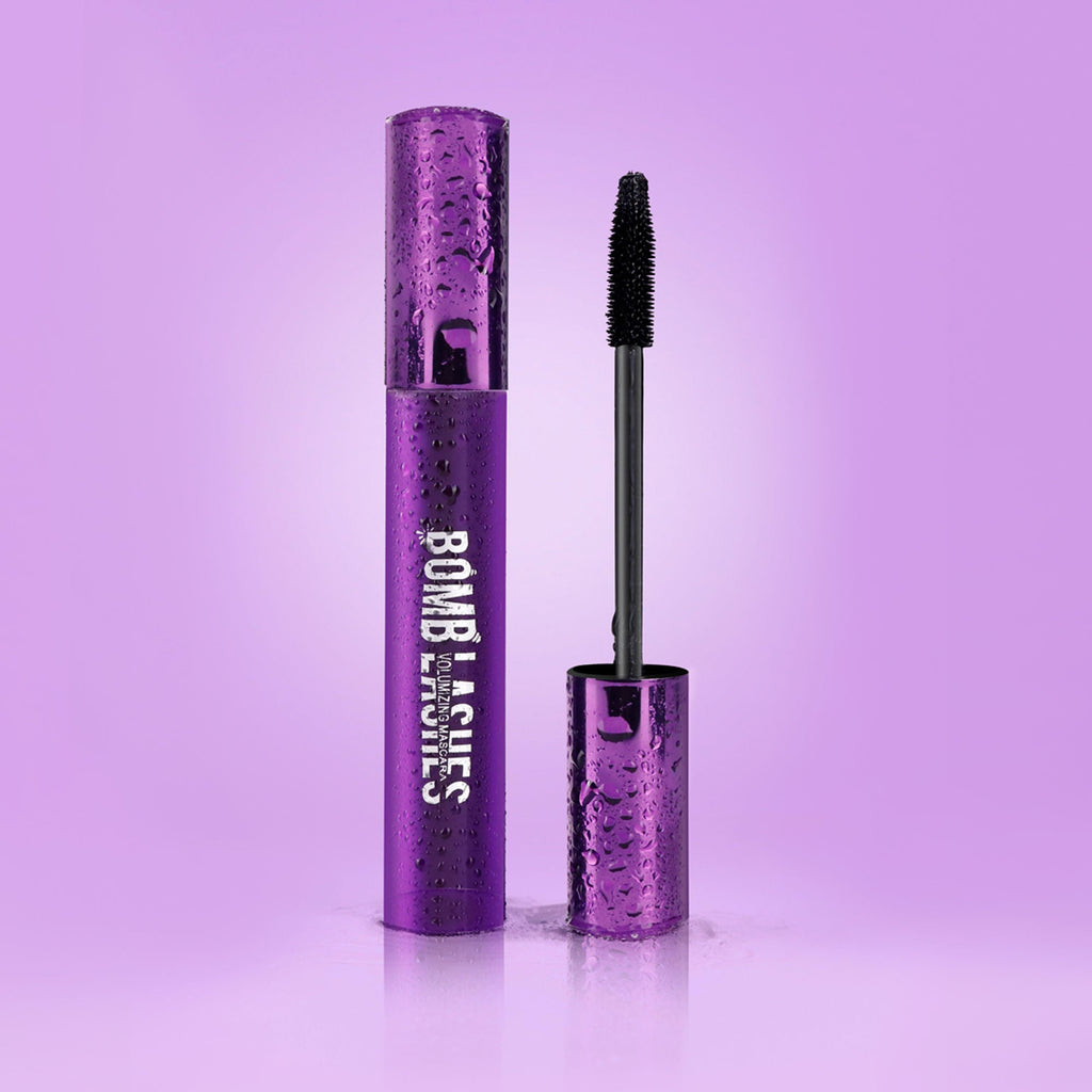 Matt Look Bomb Lashes Volumizing Mascara - Black