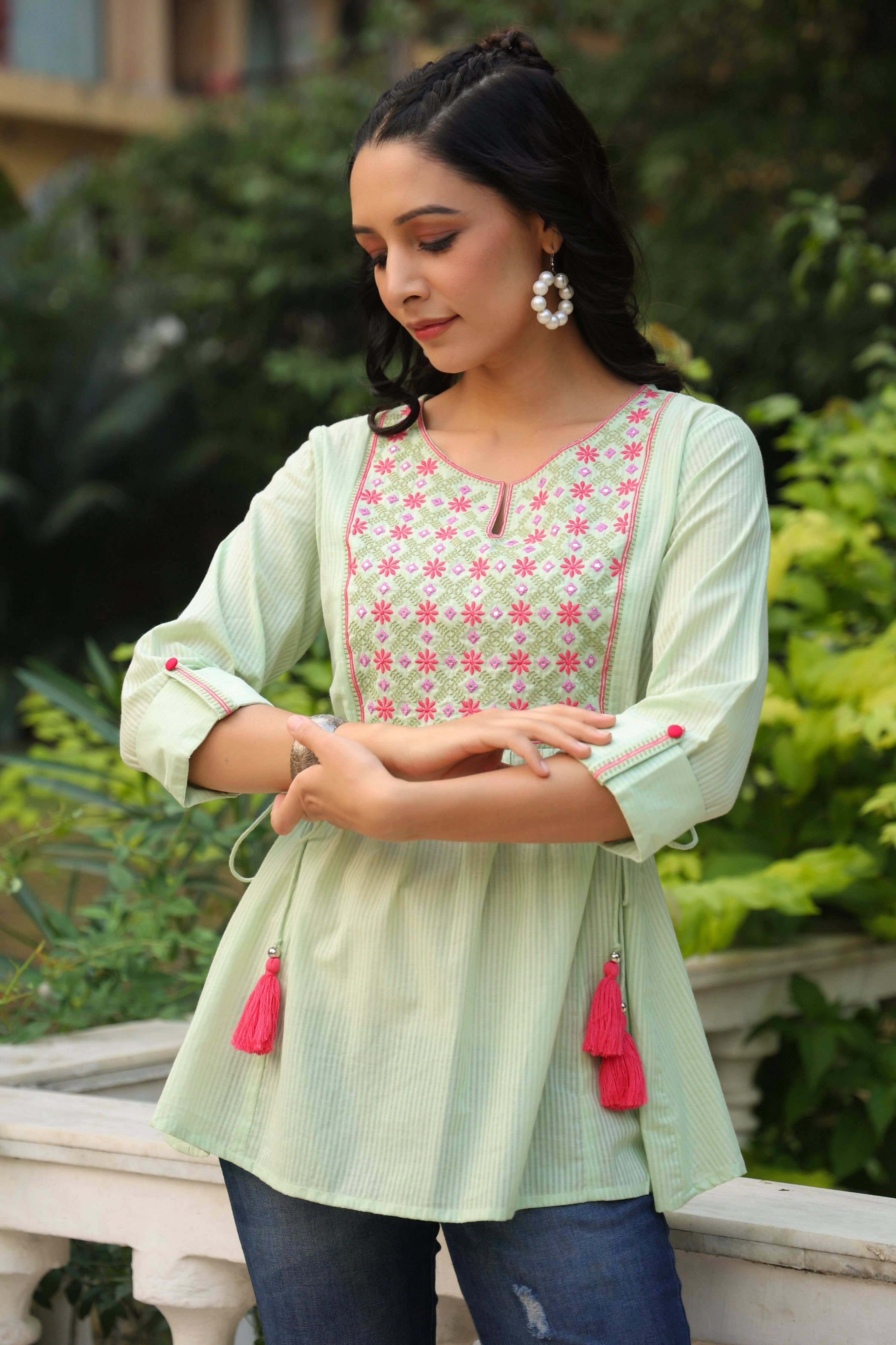 Juniper Women's Green Cotton Dobby Solid Embroidered Straight Tunic - Distacart