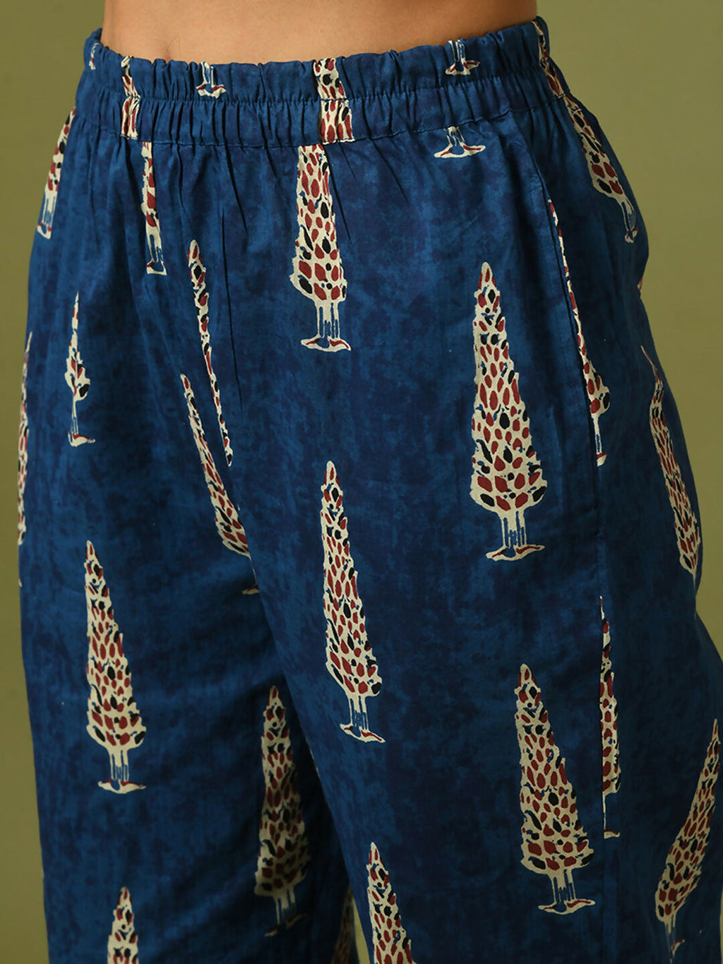 Myshka Women's Blue Printed Cotton Straight Party Kurta Set