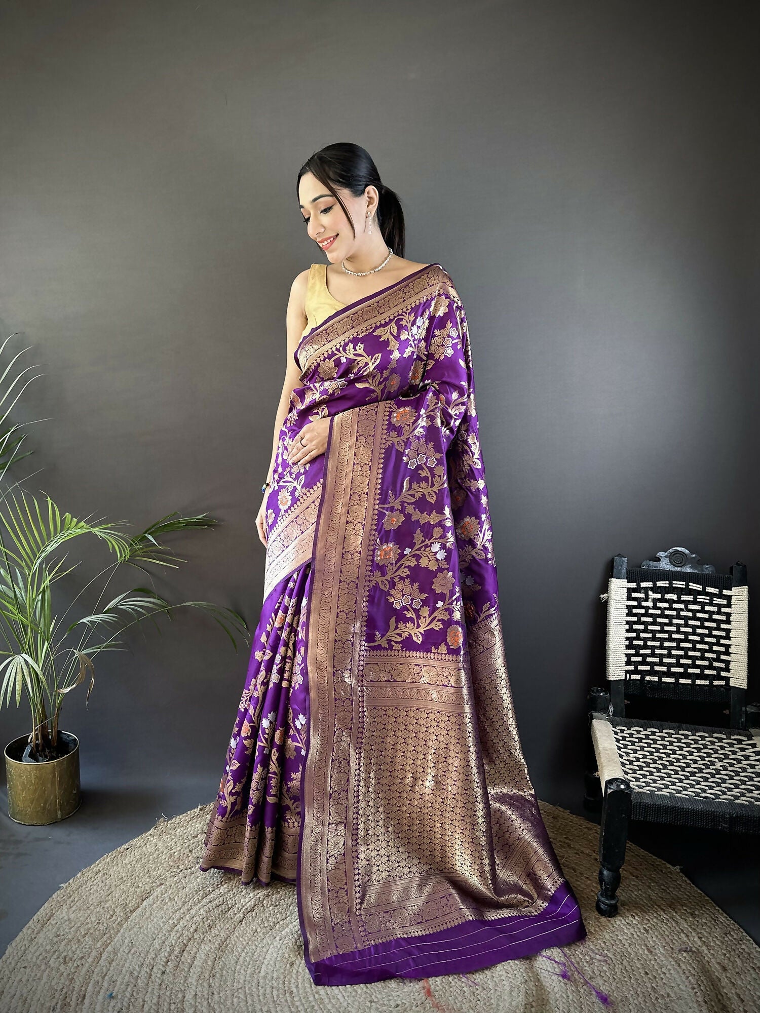 Joban Fashion Purple Floral & Ethnic Motifs Design Soft Silk Meenakari Banarasi Saree - Distacart