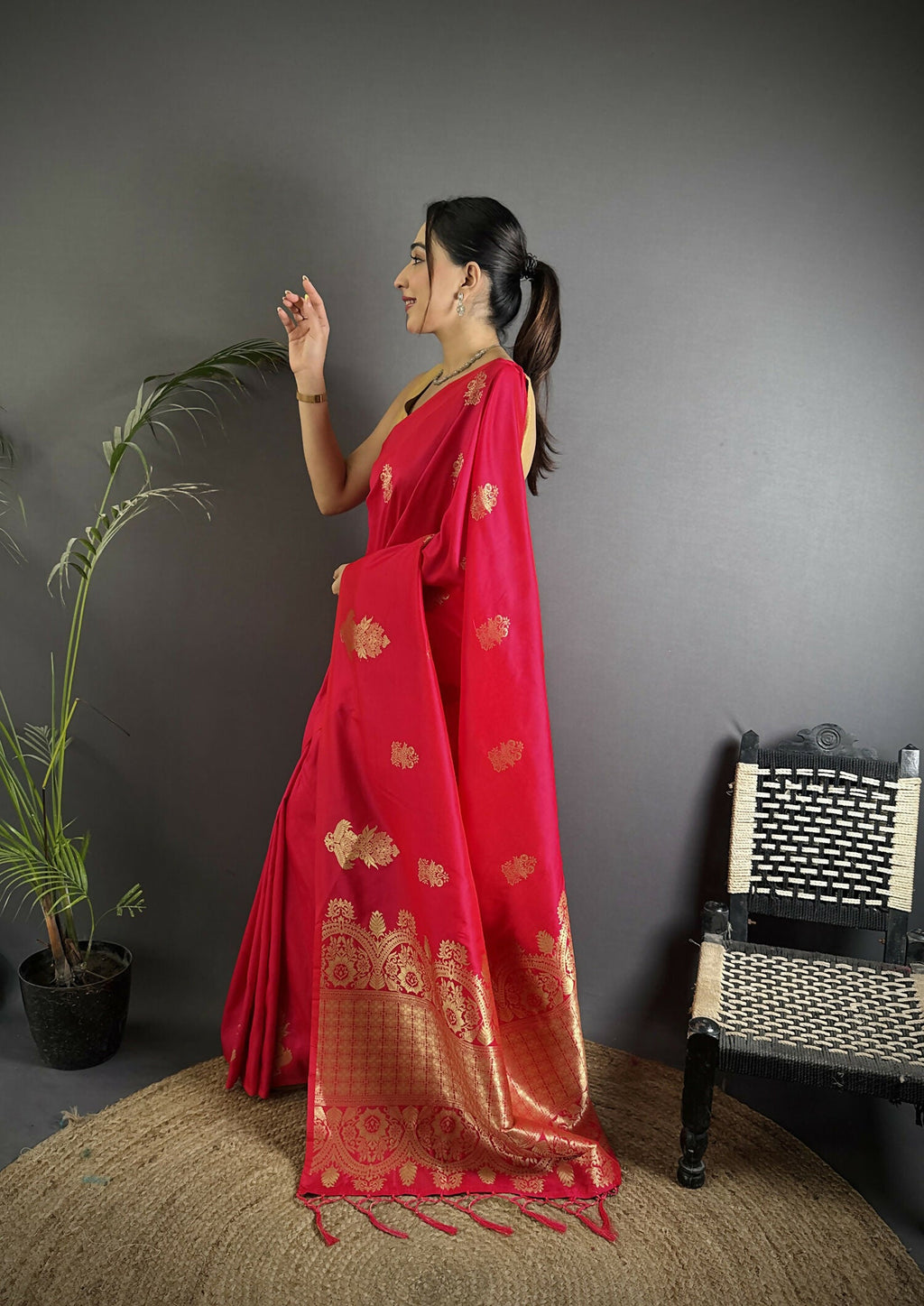 Joban Fashion Red Banarasi Lichi Silk Gold Zari Meena Saree - Distacart
