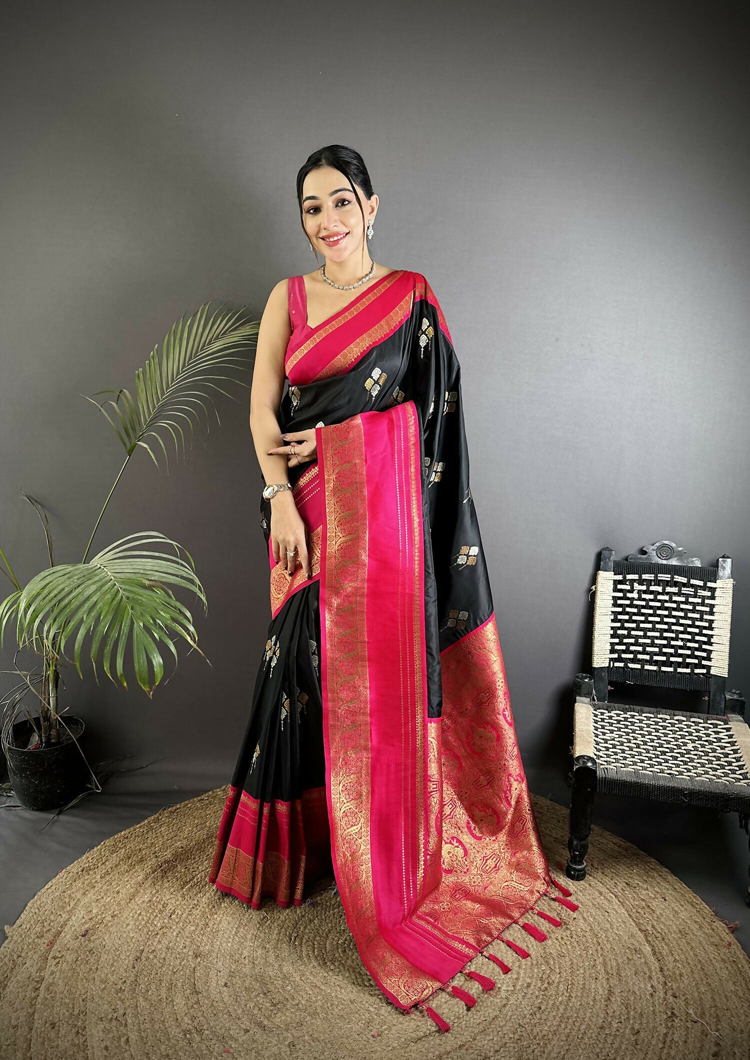 Joban Fashion Black Banarasi Soft Silk Woven Saree - Distacart