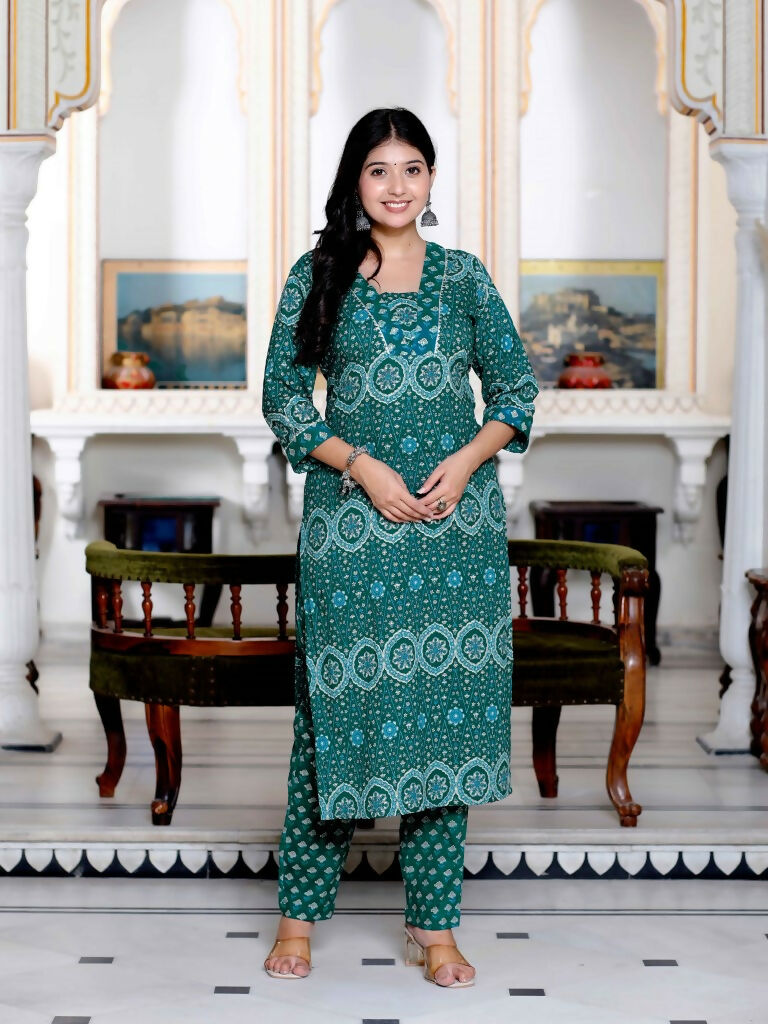 Miravan Women's Cotton Green Floral Printed Straight Pakistani Style Kurta And Palazzo Set