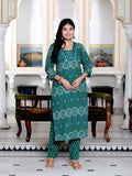 Miravan Women's Cotton Green Floral Printed Straight Pakistani Style Kurta And Palazzo Set