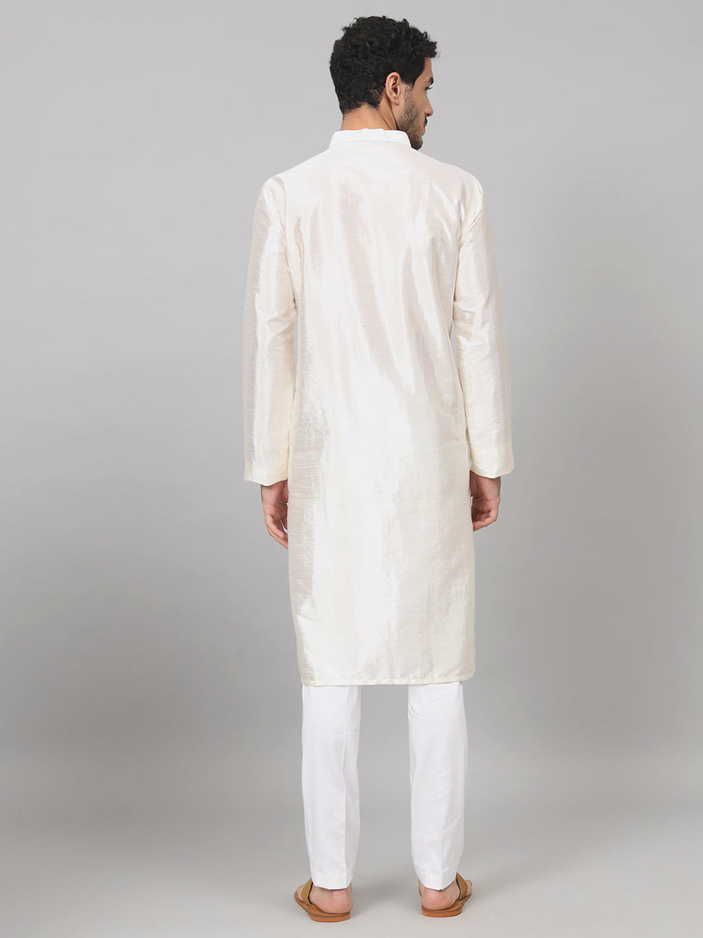 Rein Multicolor Embroidered Silk Kurta by Hilo Design