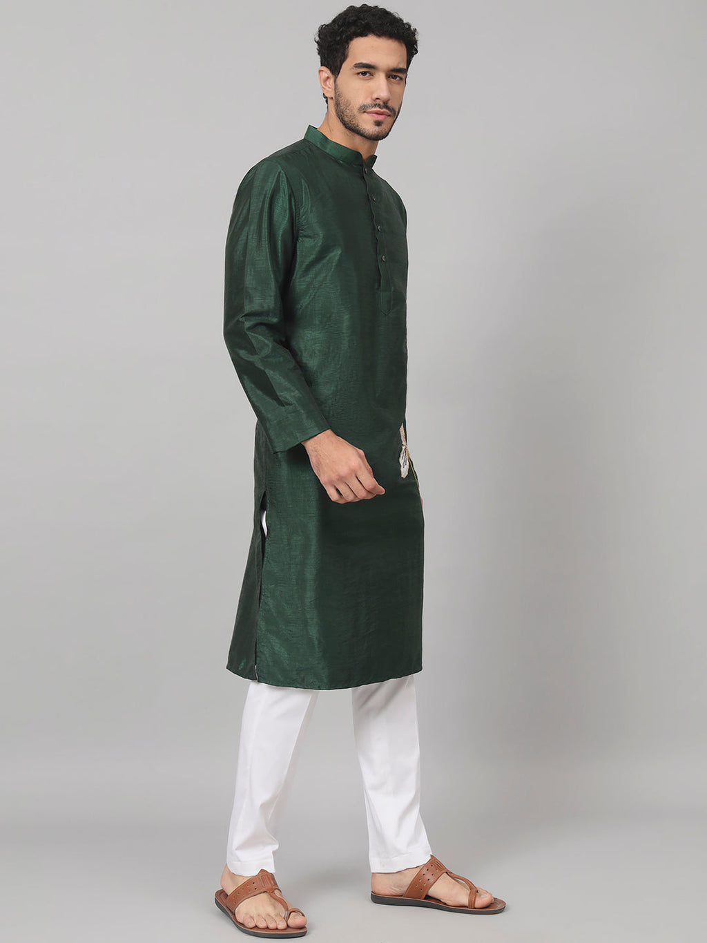 Evergreen Silk Kurta With Patch Embellishments by Hilo Design