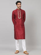 Traditional Neckline Embroidered Silk Kurta by Hilo Design