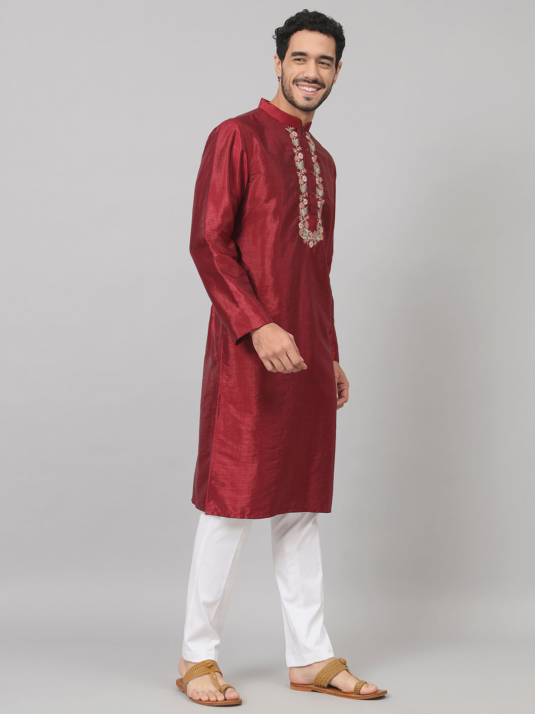 Traditional Neckline Embroidered Silk Kurta by Hilo Design
