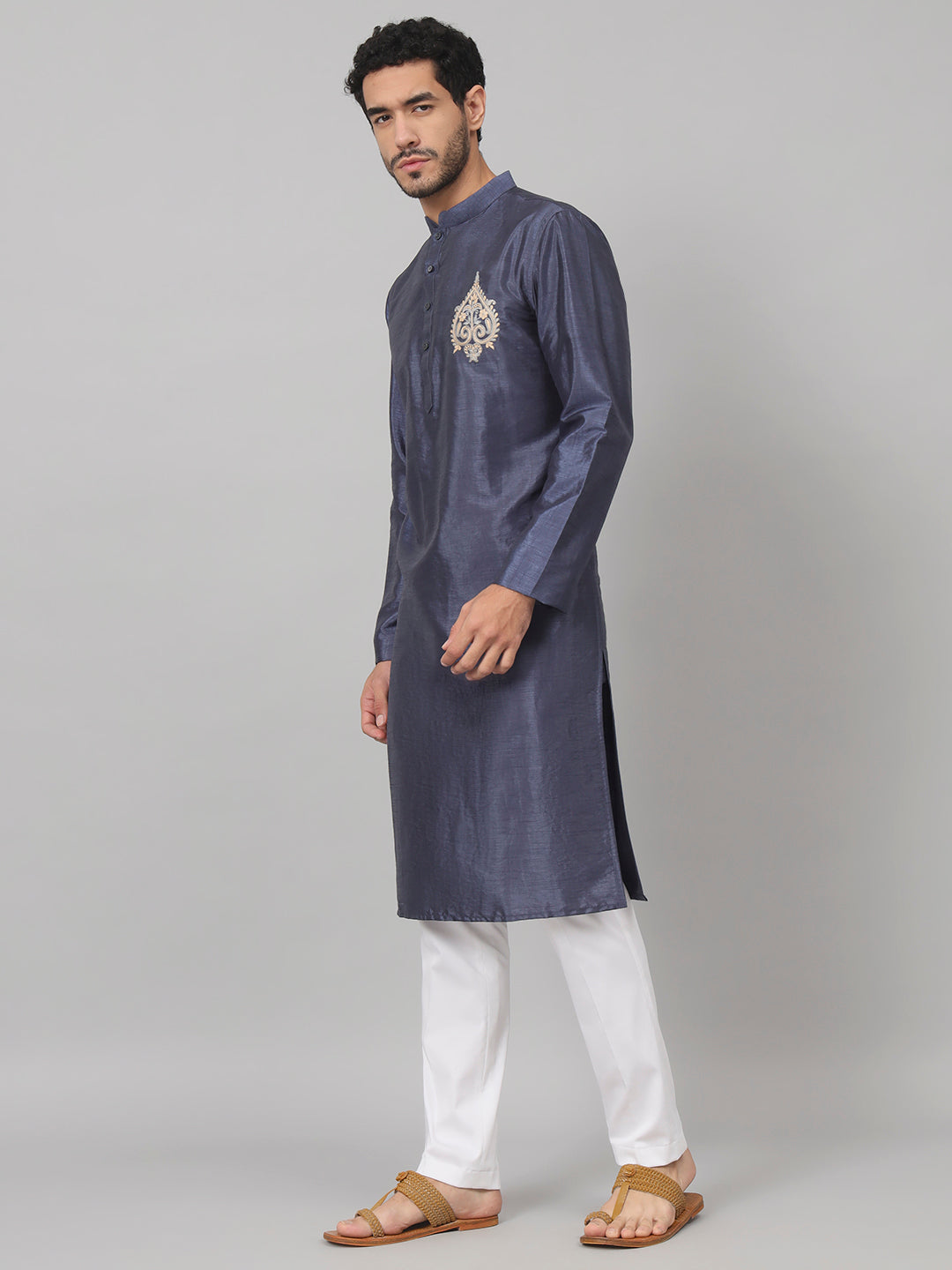 Classic Silk Kurta With Motif Embroidery by Hilo Design