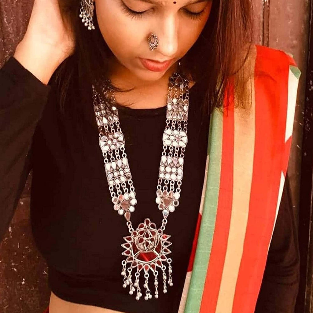 Silver-Plated Alloy Long Kundan Studded Silver Oxidised Necklace - The Pari