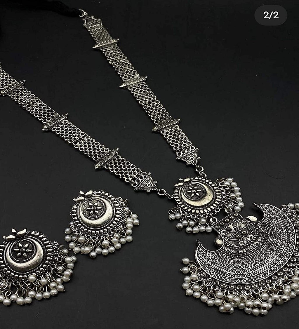 Silver-Plated Alloy Long Half Moon Oxidised Necklace - The Pari