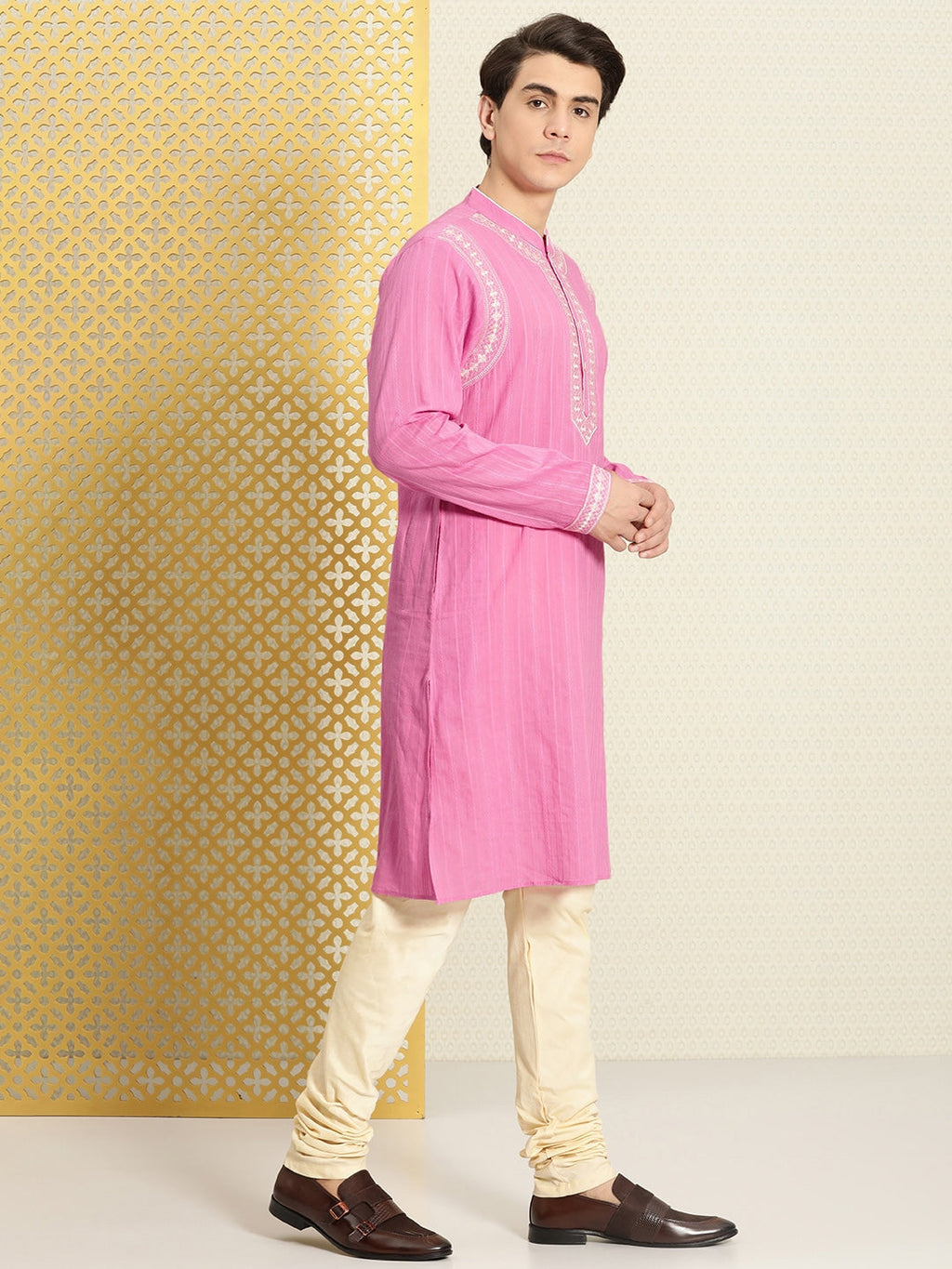 House of Pataudi Men Pure Cotton Self Striped Embroidered Thread Work Jashn Kurta