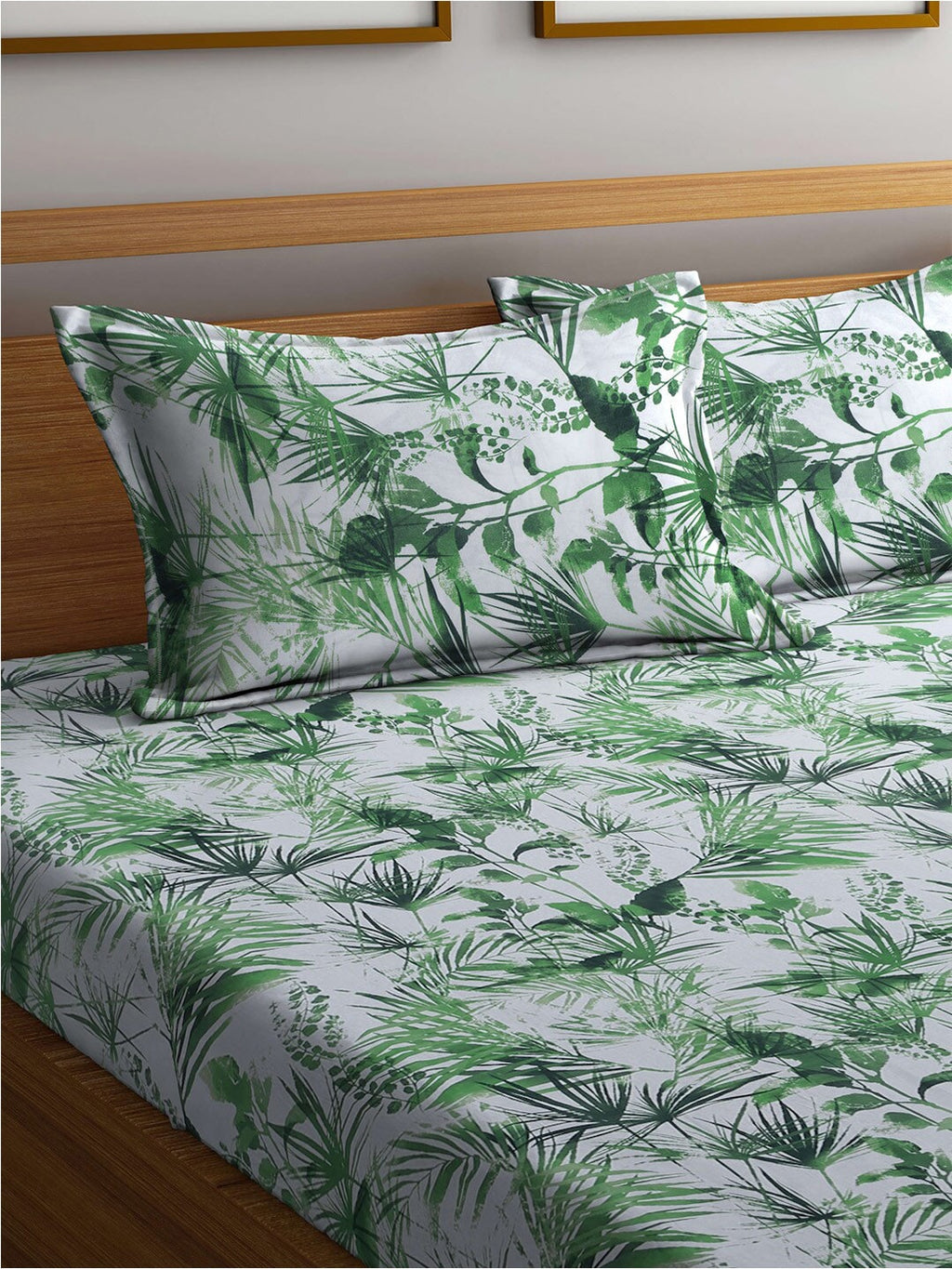 BOMBAY DYEING Serenita Green Printed Cotton 144 TC King Bedsheet with 2 Pillow Covers