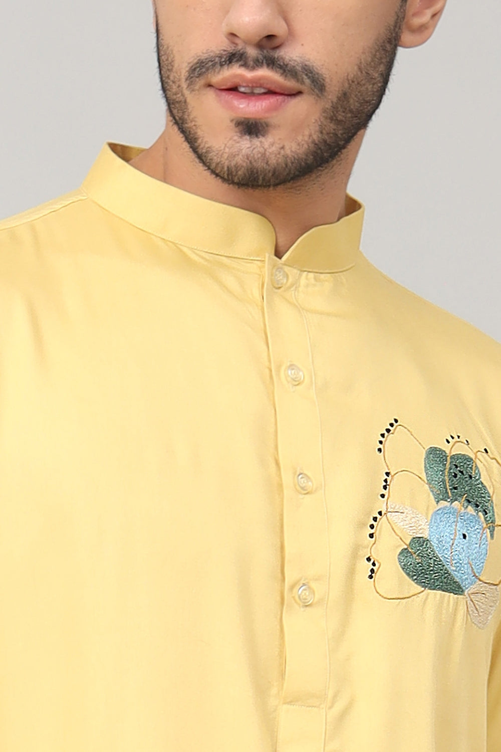 Abstract Embroidered Cotton Kurta by Hilo Design