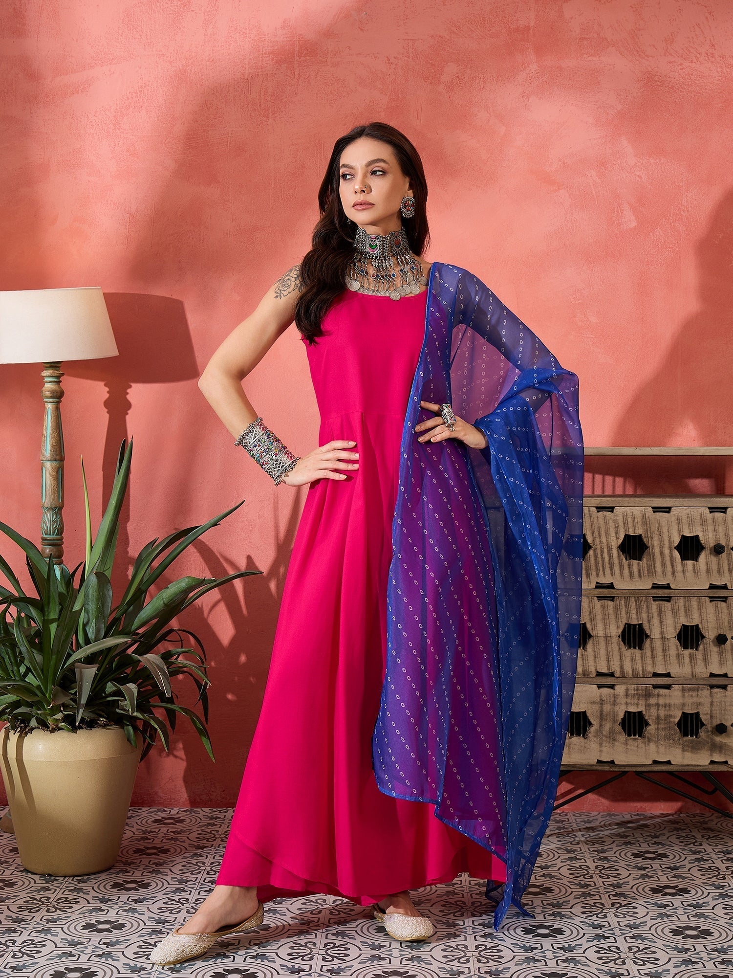 InWeave Fuchsia Strappy Kurta Set Blue Bandhani Or Dupatta