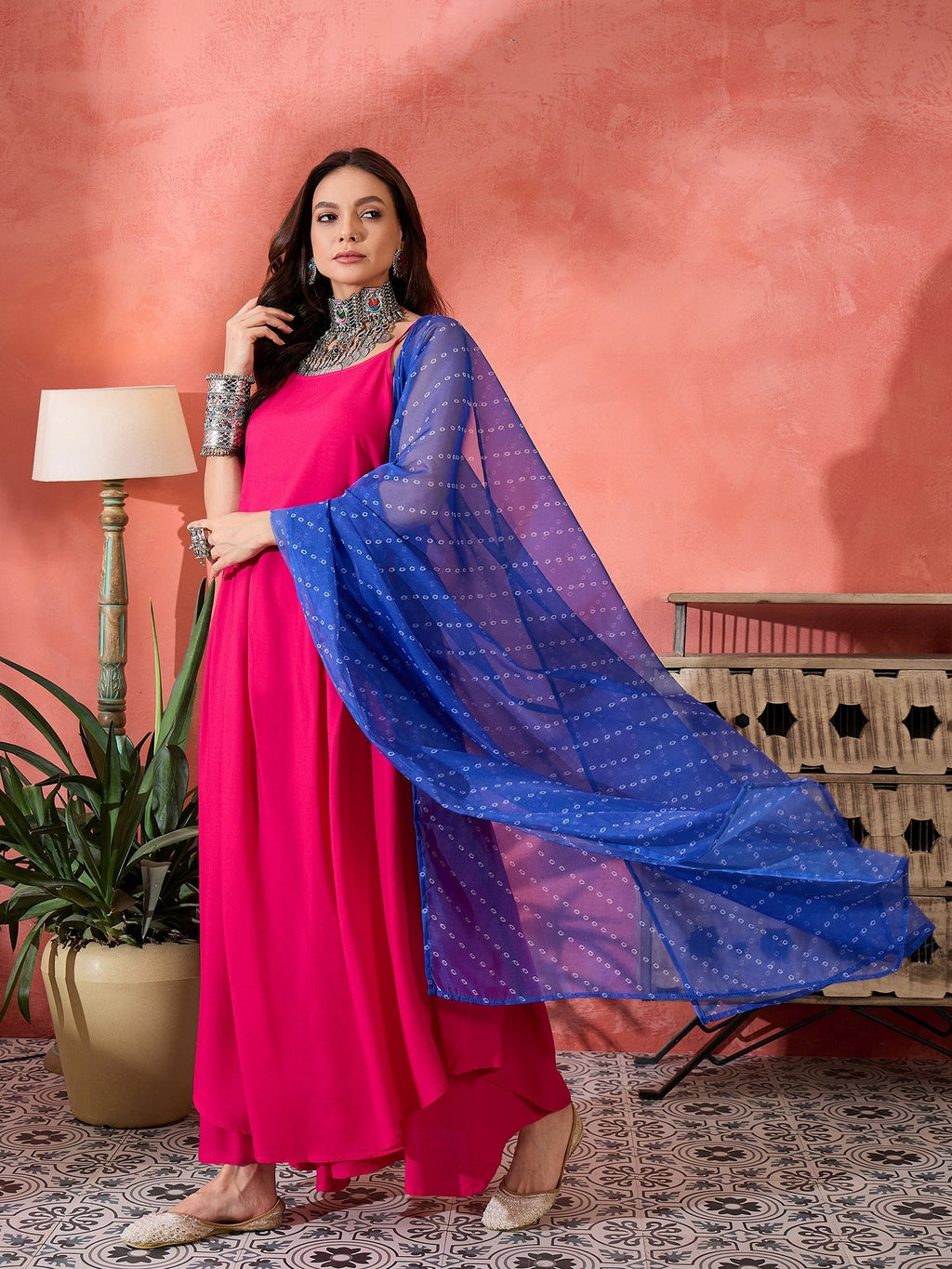 InWeave Fuchsia Strappy Kurta Set Blue Bandhani Or Dupatta