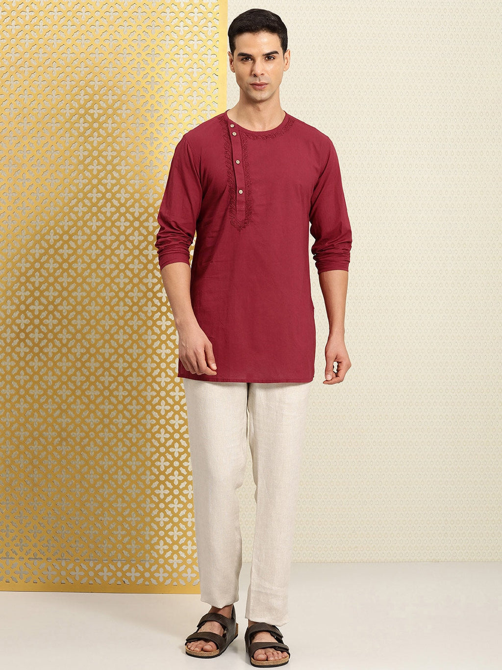 House of Pataudi Jashn Floral Embroidered Yoke Design Thread Work Angrakha Kurta