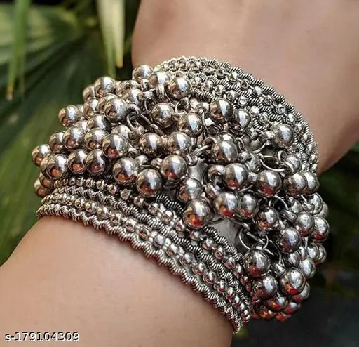Tehzeeb Creations Women's Silver Colour Ghungroo Design Bracelet Necklace And Earrings