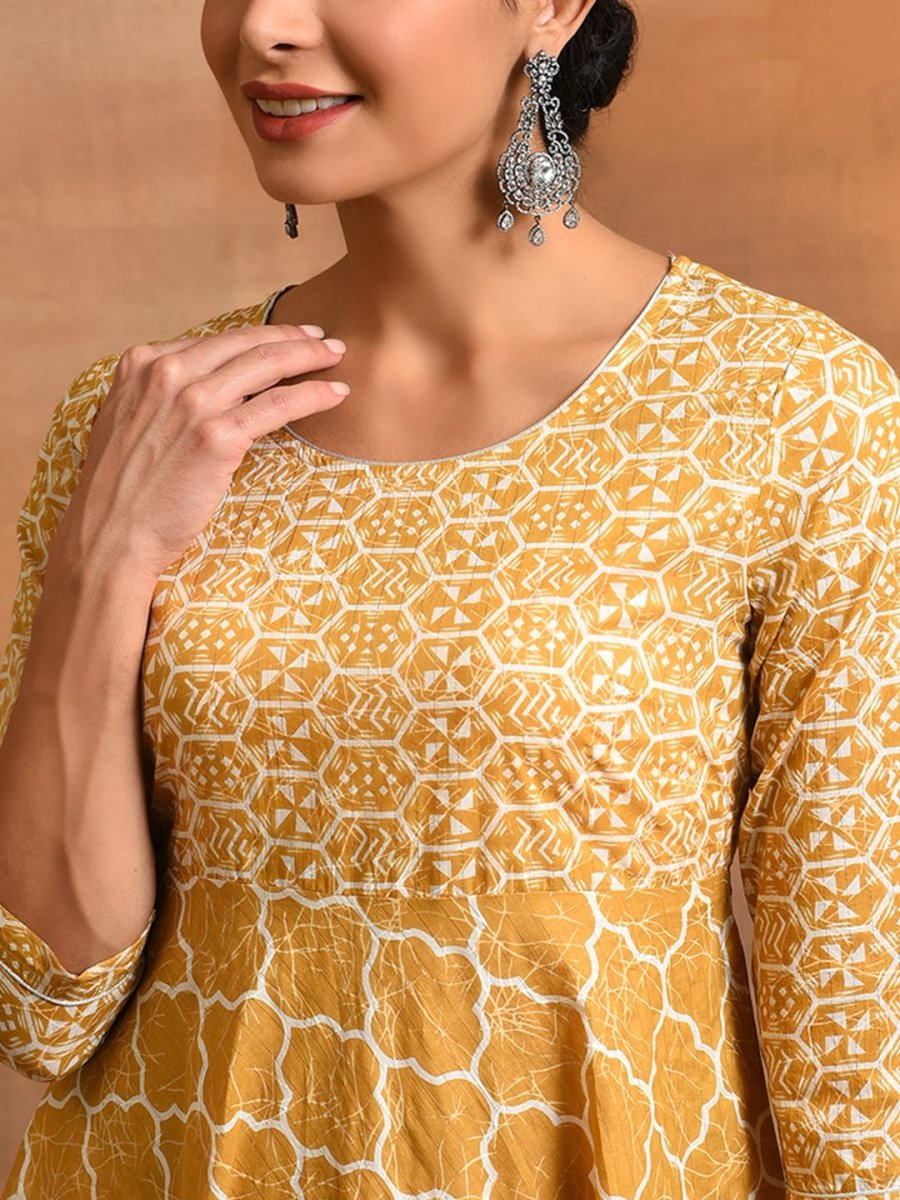 Aks Geometric Printed Cotton Anarkali Kurta