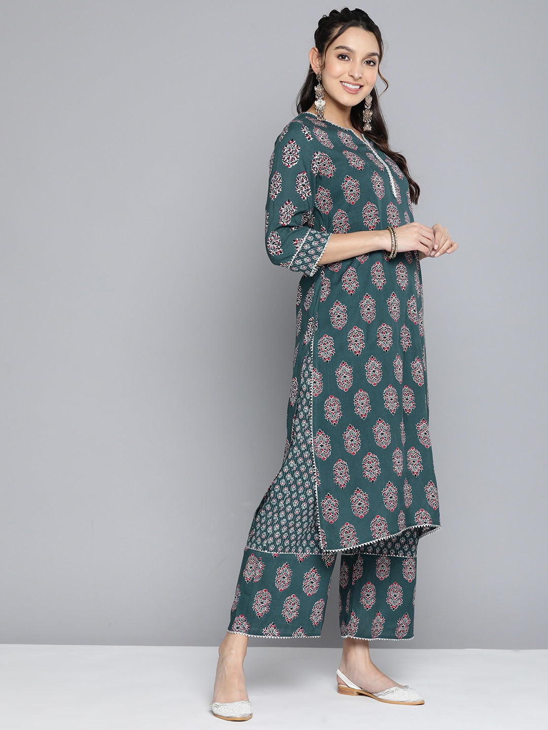 HERE&NOW Women Ethnic Motifs Printed Gotta Patti Kurta With Palazzos & With Dupatta