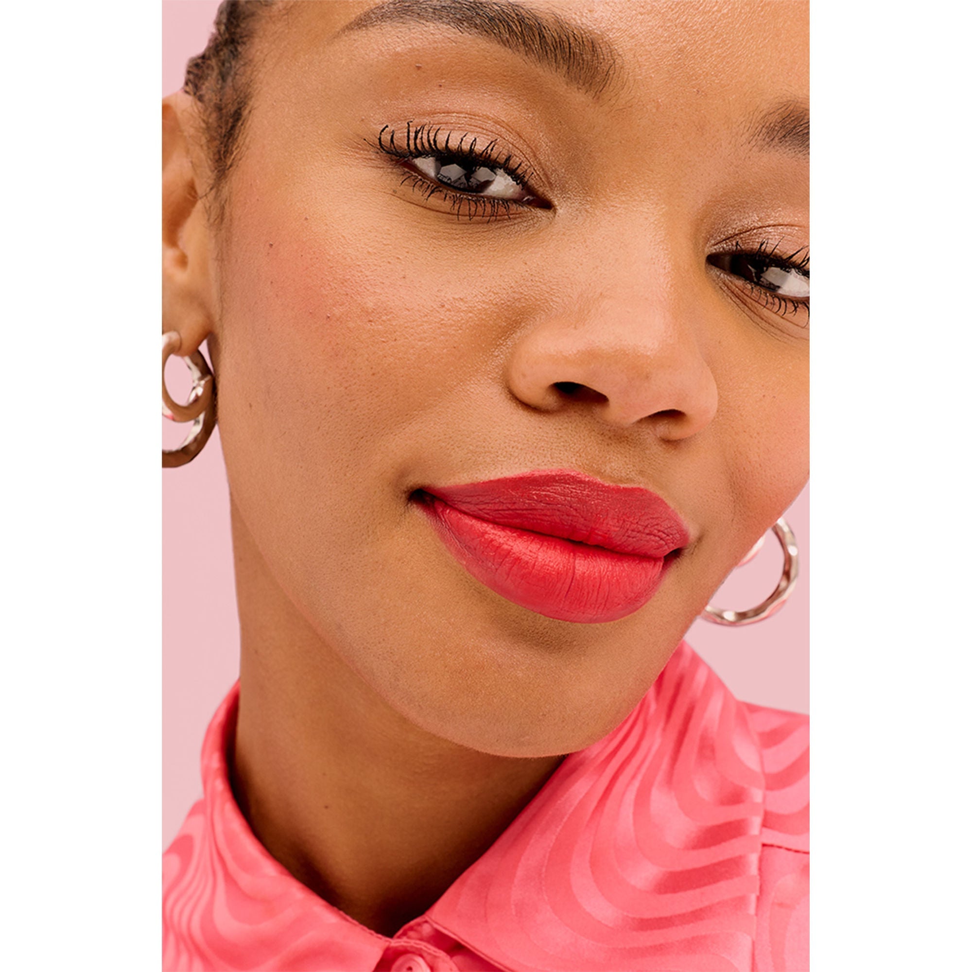 Benefit Cosmetics Plushtint Matte Lip Tint - 18 Feather Boa Soft Coral - Distacart
