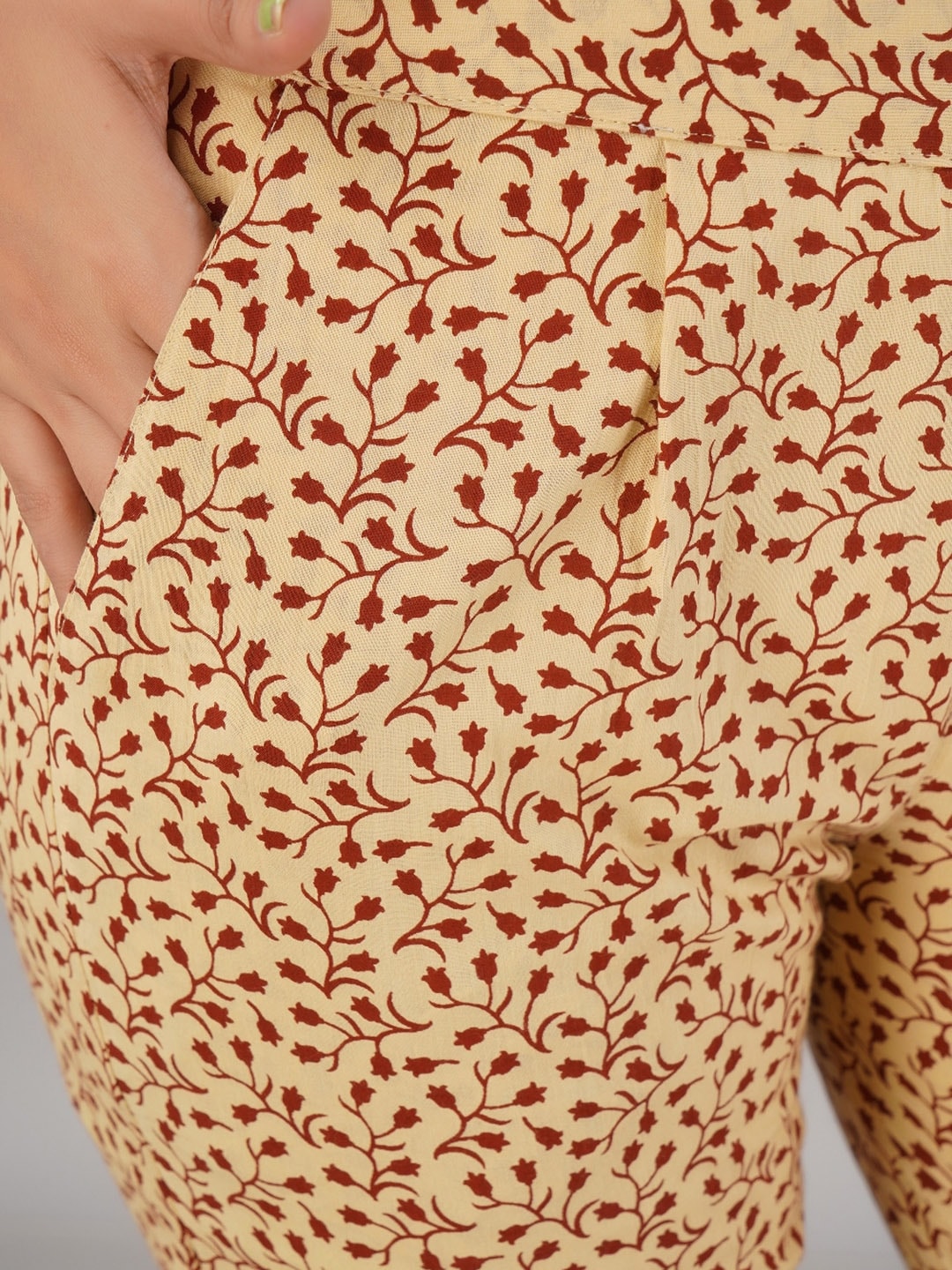 HERE&NOW Maroon & Beige Ethnic Motifs Printed Shirt Collar Kurta with Trousers