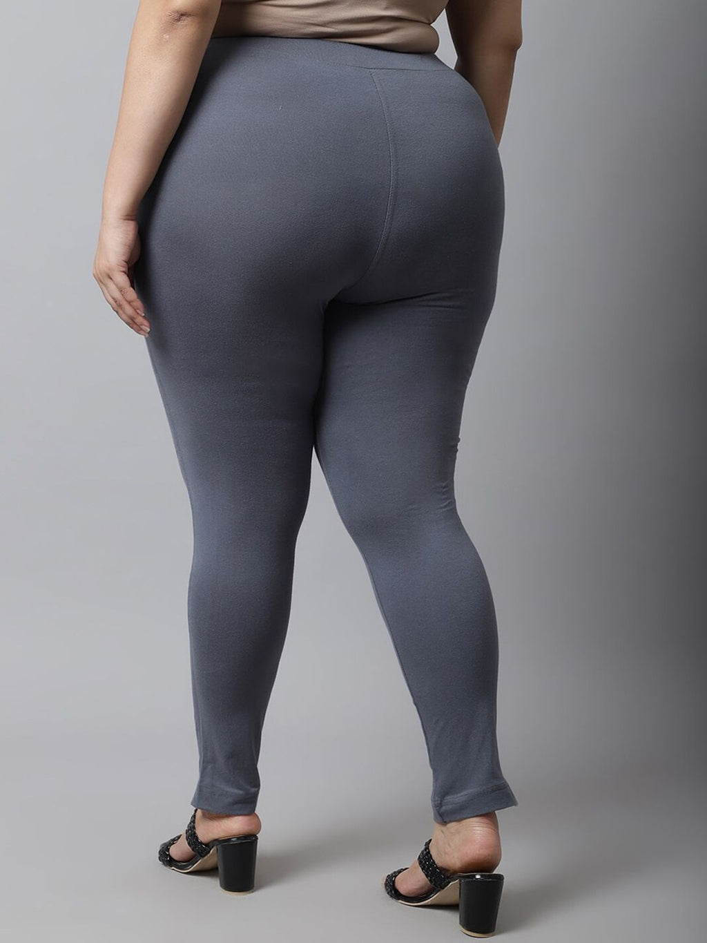 TAG 7 Women Plus size Grey Solid Cotton Ankle-Length Leggings