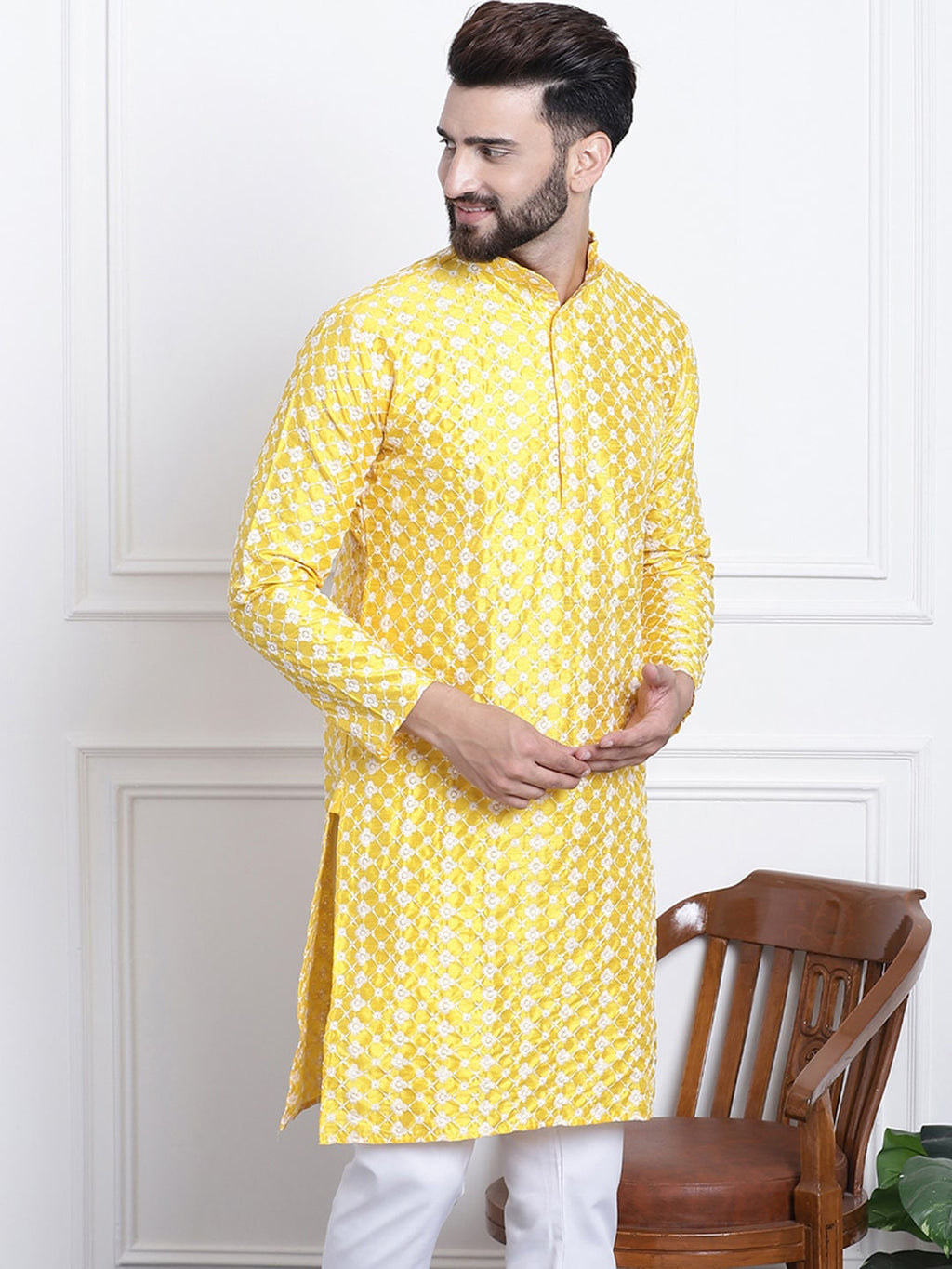 Sojanya Men Yellow & White Ethnic Motifs Embroidered Straight Kurta