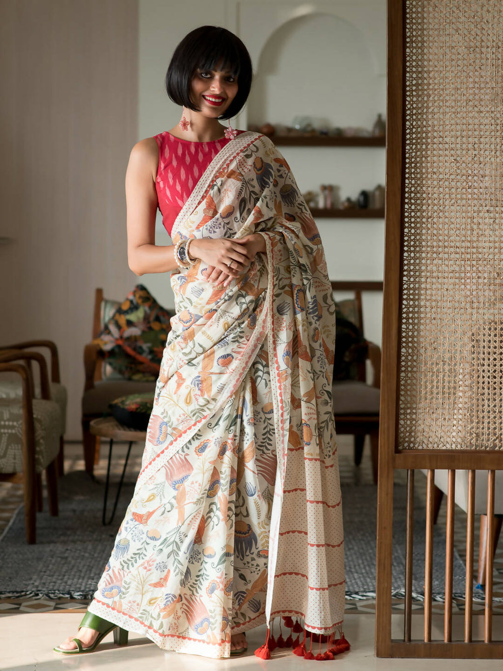 Suta Beige Floral Pure Cotton Saree