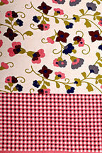 Vamika Printed Cotton Pink & Multicolor Bedsheet With Pillow Covers (LEOC_CHKM_P)