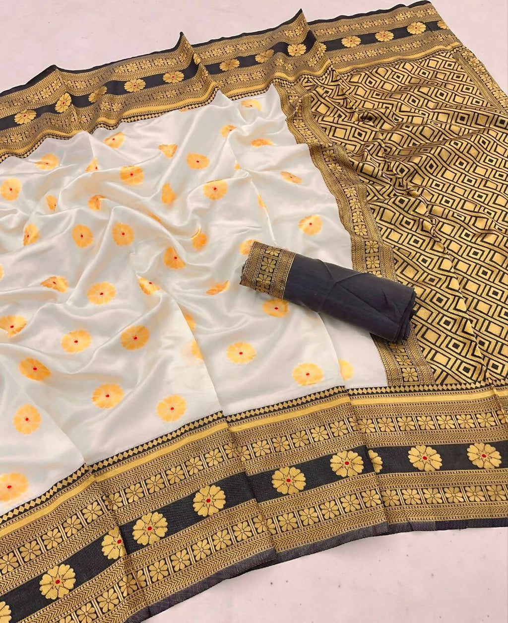 DEIANA'S Beautiful Designer Golden zari Soft Lichi Silk Saree - Cream