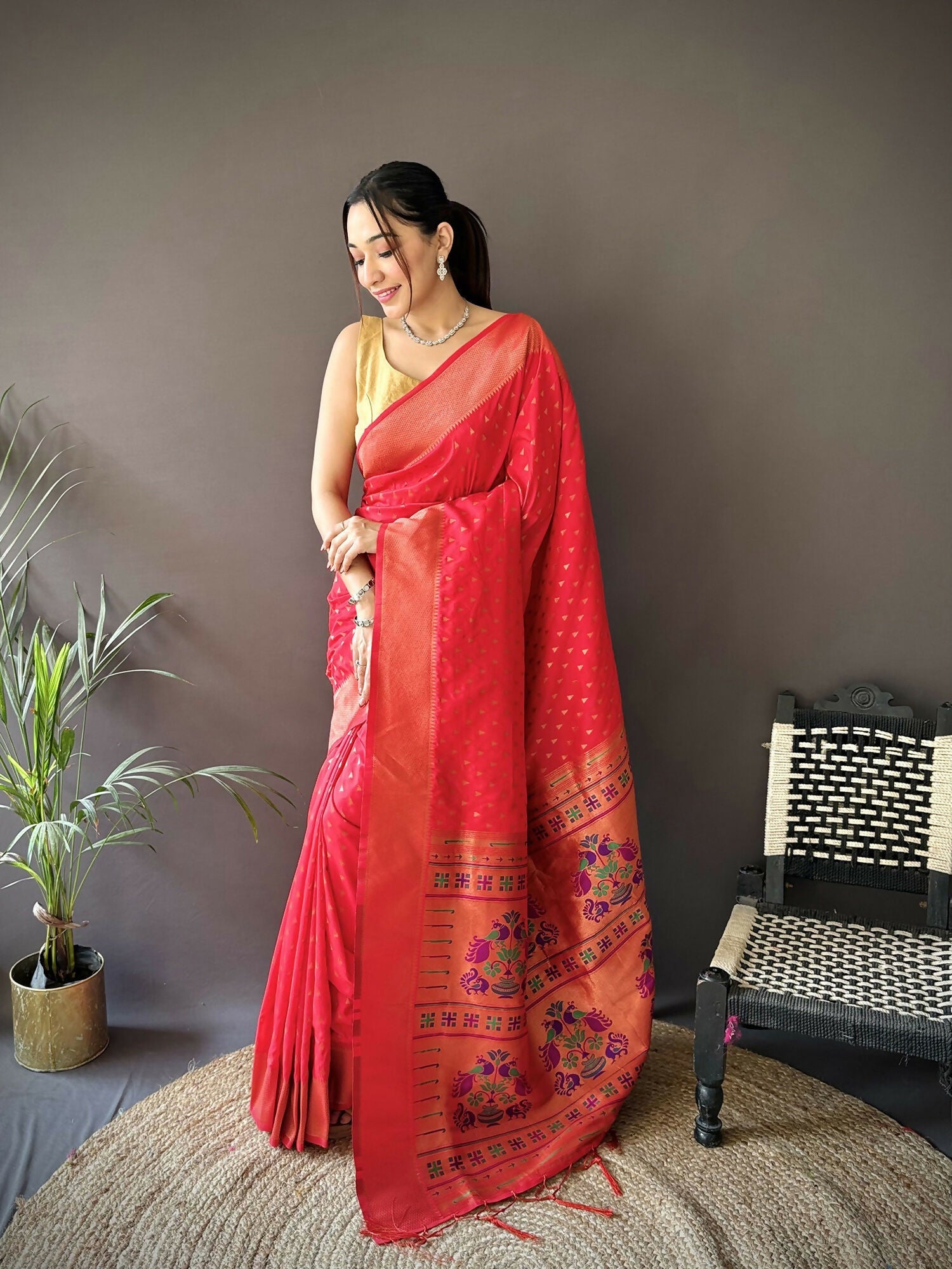 Joban Fashion Red Jacquard Butti Soft Lichi Silk Paithani Saree - Distacart
