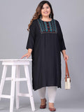 Sztori Women Thread Work Kurta