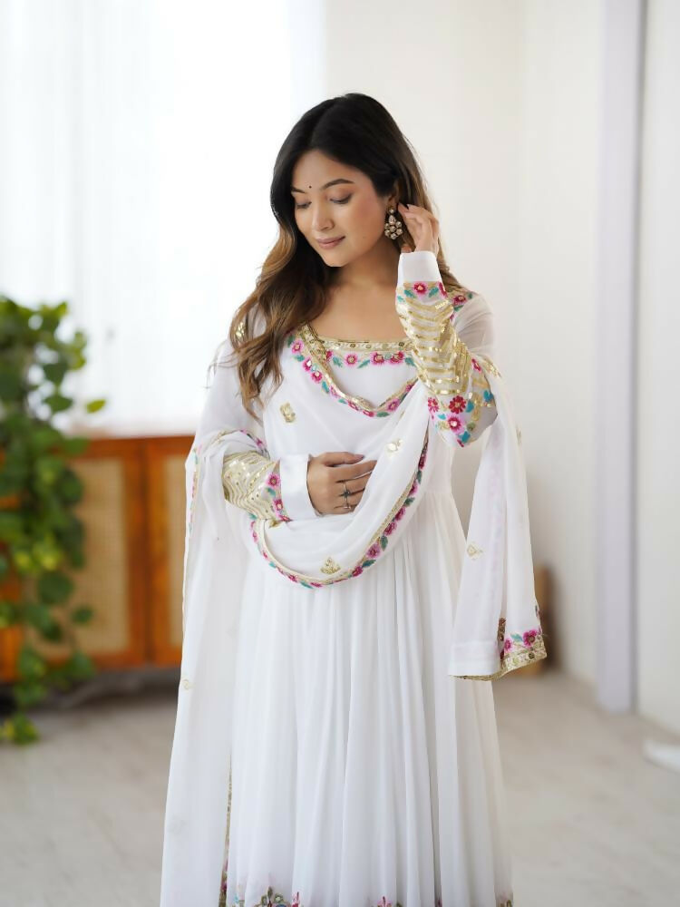 Joban Fashion White Georgette Sequence Embroidery Work Readymade Kurta Set - Distacart