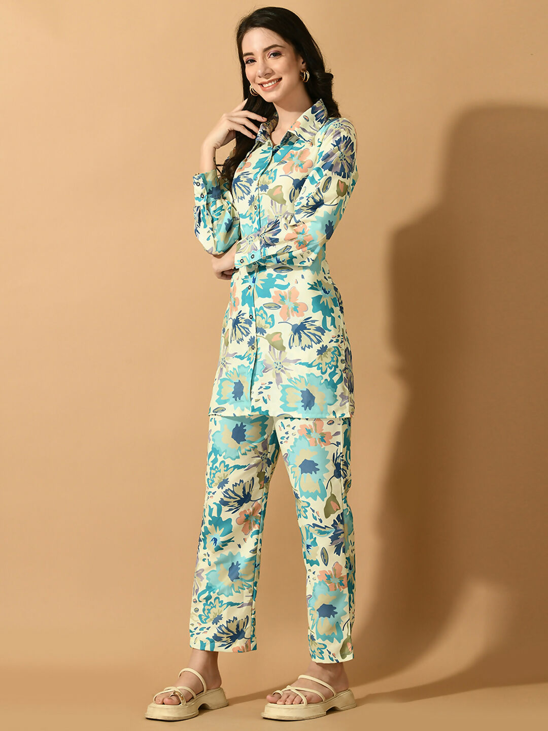 Myshka Women's Multi Printed Shirt With Trousers